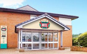 Warrington Motel, J20 M6 Lymm Services